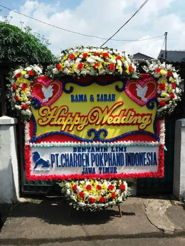 Karangan Bunga Pernikahan panjehang
