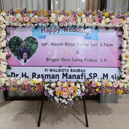 Karangan Bunga Pernikahan panjehang King Florist panjehang – Sentuhan Elegan untuk Momen Sakra